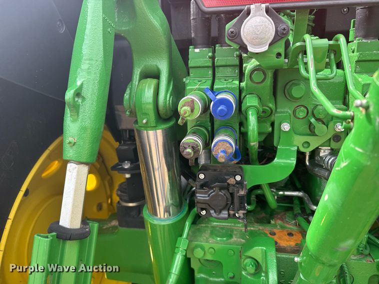 image for item ER2191 2021 John Deere 6155M MFWD tractor