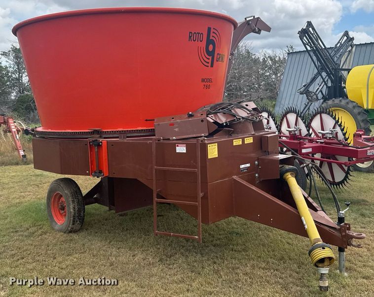 image for item ER2194 Burrows Roto-Grind 760 tub grinder