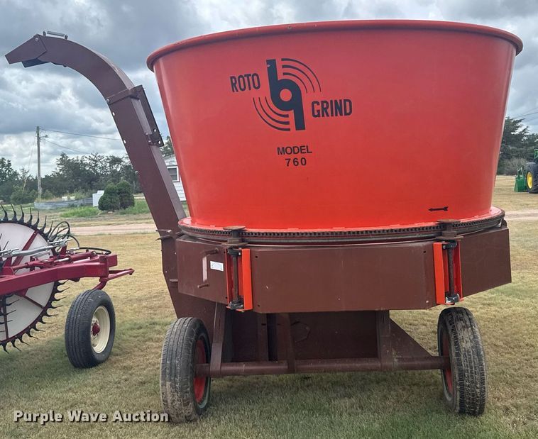 image for item ER2194 Burrows Roto-Grind 760 tub grinder