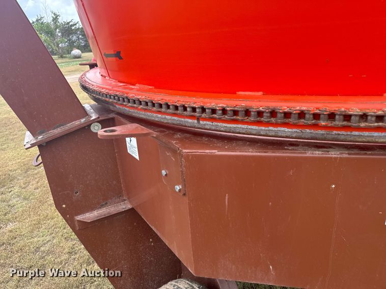 image for item ER2194 Burrows Roto-Grind 760 tub grinder