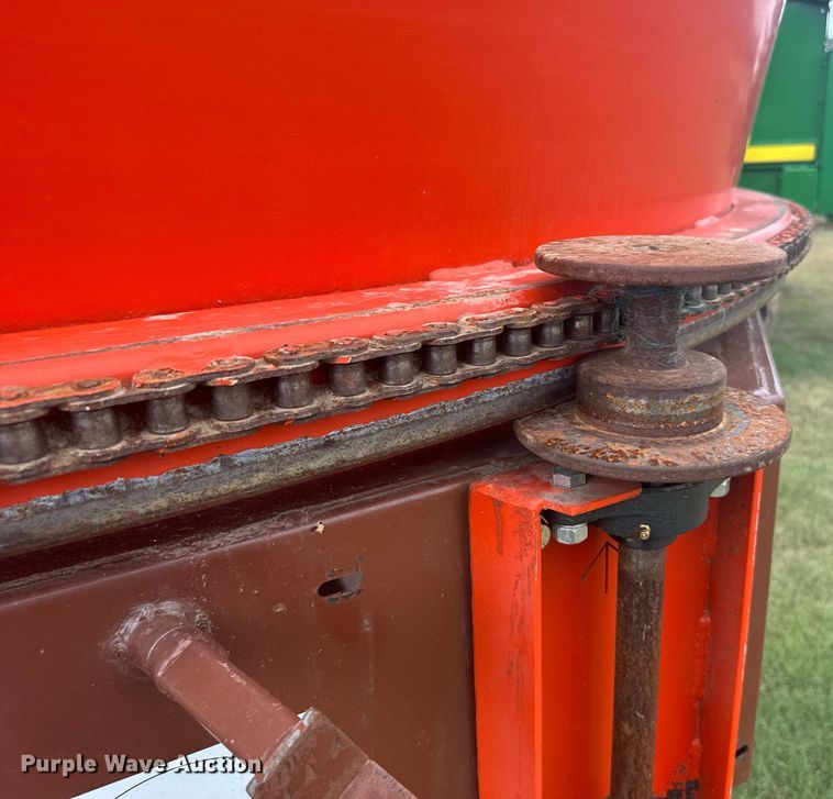 image for item ER2194 Burrows Roto-Grind 760 tub grinder