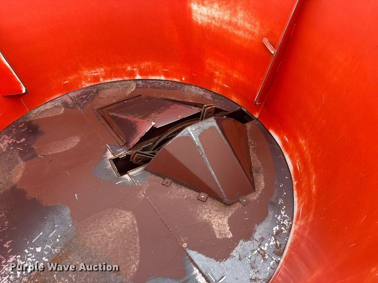 image for item ER2194 Burrows Roto-Grind 760 tub grinder