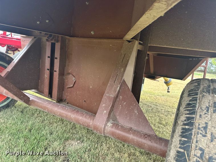 image for item ER2194 Burrows Roto-Grind 760 tub grinder