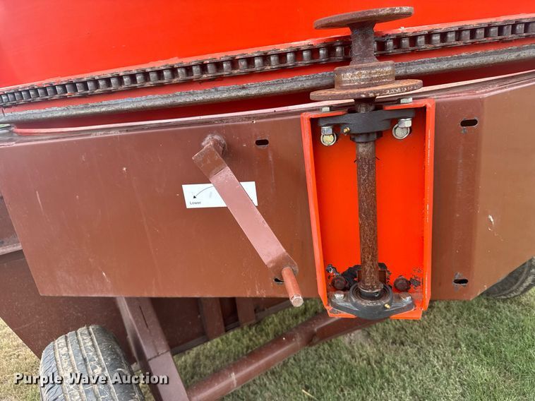 image for item ER2194 Burrows Roto-Grind 760 tub grinder