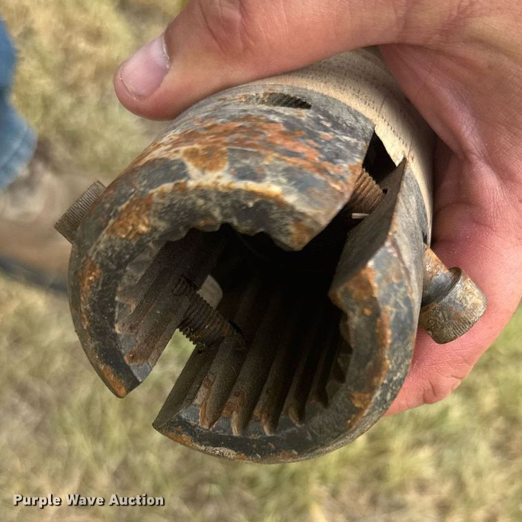 image for item ER2194 Burrows Roto-Grind 760 tub grinder