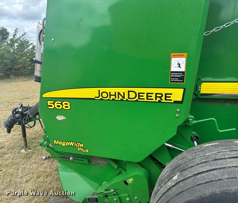 image for item ER2195 2012 John Deere 568 round baler