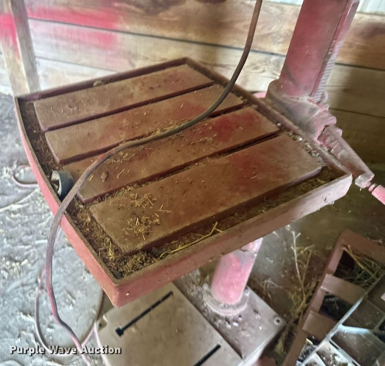 image for item ER2205 Craftsman drill press