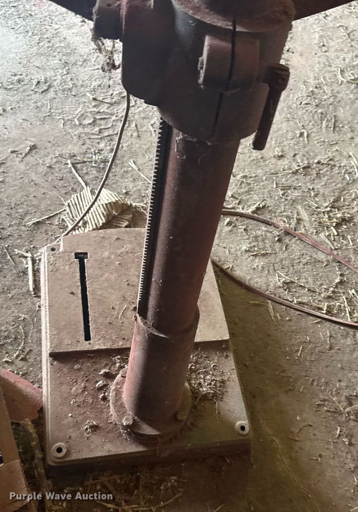 image for item ER2205 Craftsman drill press