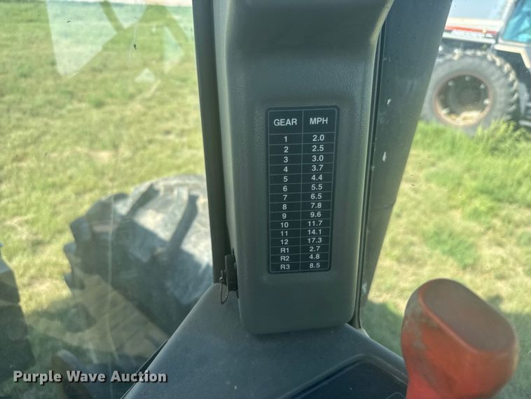 image for item ER2268 2000 Case IH Steiger 9330 4WD tractor