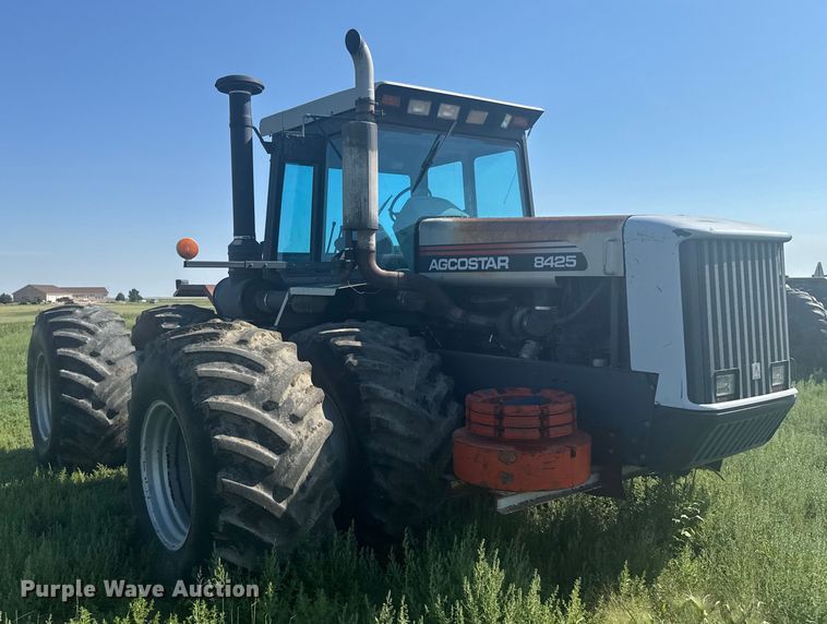 image for item ER2269 1996 AgcoStar 8425A 4WD tractor