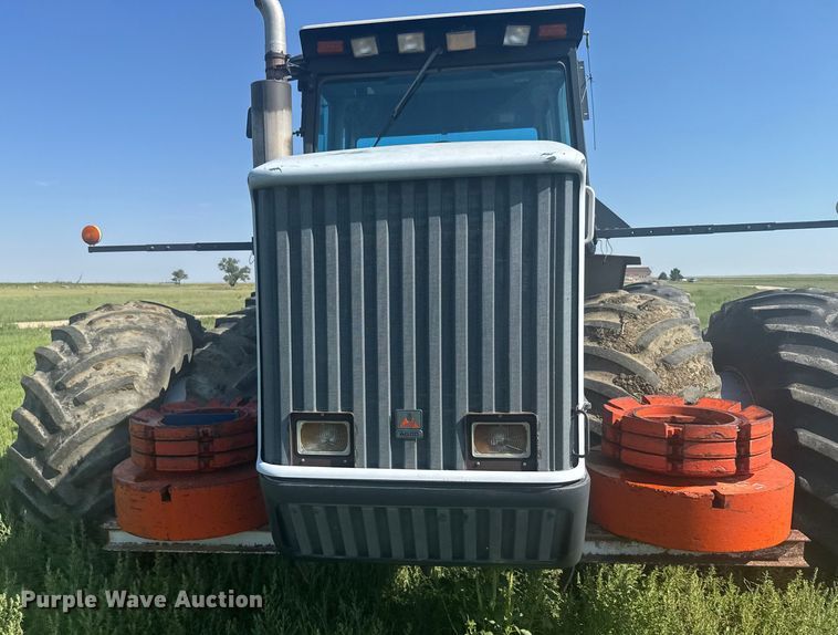 image for item ER2269 1996 AgcoStar 8425A 4WD tractor