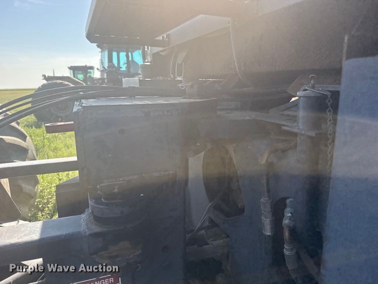 image for item ER2269 1996 AgcoStar 8425A 4WD tractor