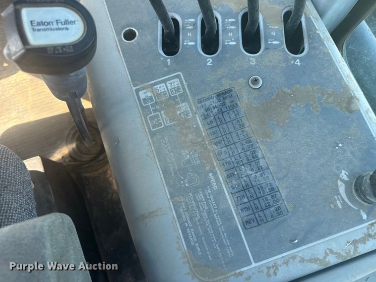 image for item ER2269 1996 AgcoStar 8425A 4WD tractor