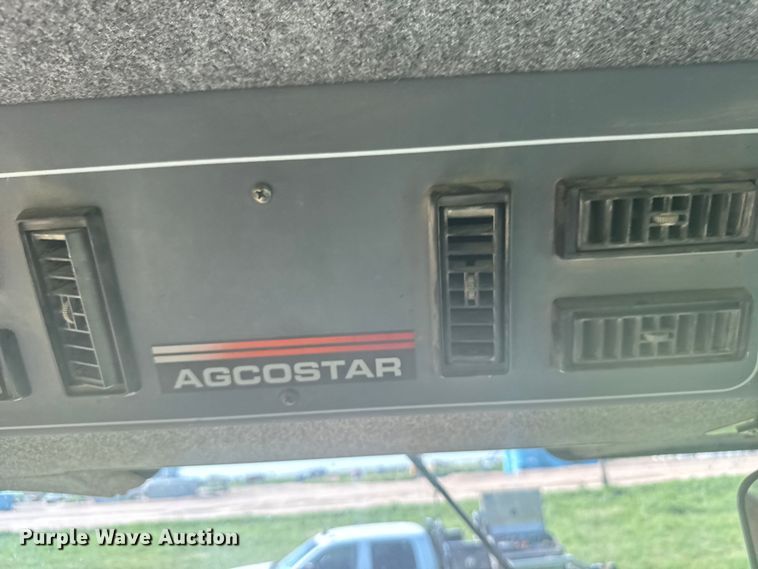 image for item ER2269 1996 AgcoStar 8425A 4WD tractor