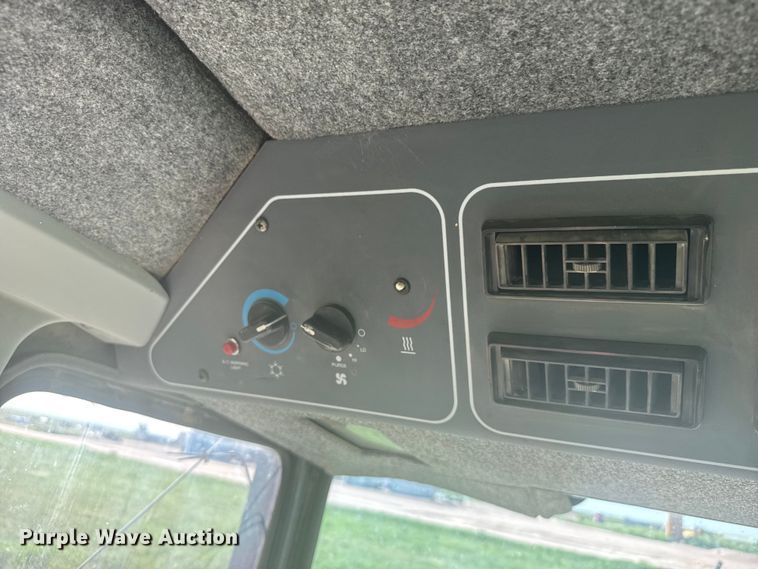 image for item ER2269 1996 AgcoStar 8425A 4WD tractor