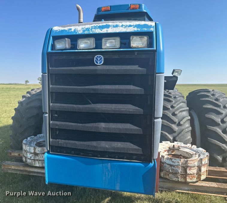 image for item ER2270 1996 New Holland 9282 4WD tractor