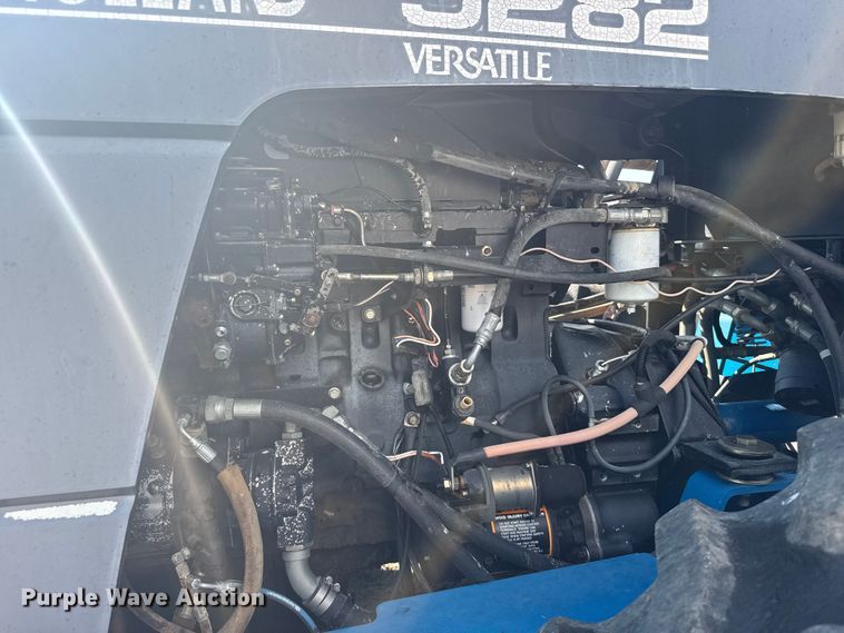 image for item ER2270 1996 New Holland 9282 4WD tractor