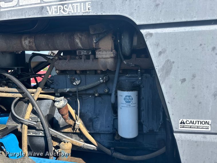 image for item ER2270 1996 New Holland 9282 4WD tractor