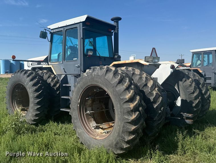 image for item ER2271 1997 AgcoStar 8425 4WD tractor