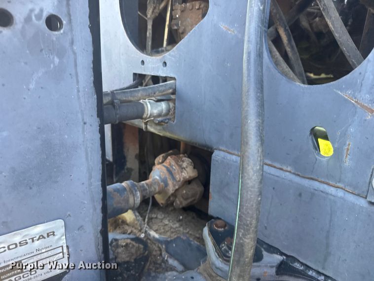 image for item ER2271 1997 AgcoStar 8425 4WD tractor