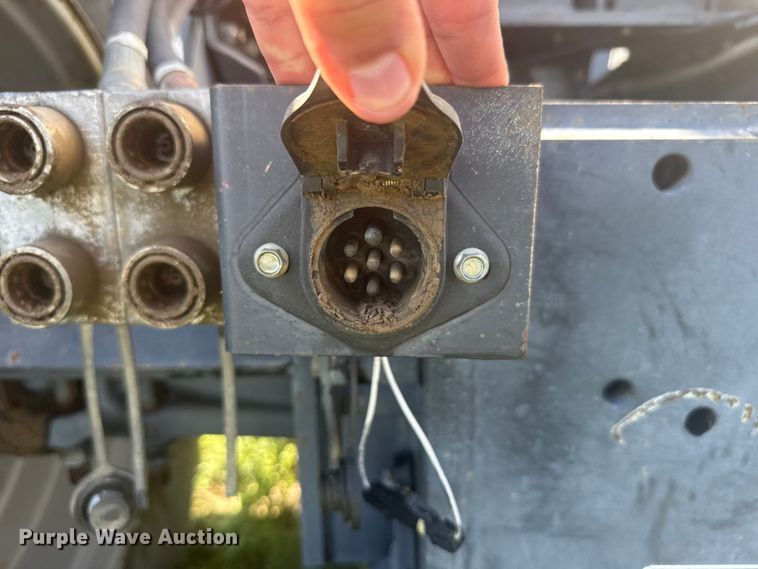 image for item ER2271 1997 AgcoStar 8425 4WD tractor