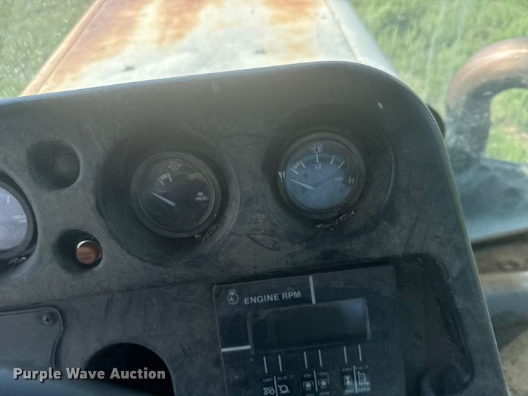 image for item ER2271 1997 AgcoStar 8425 4WD tractor