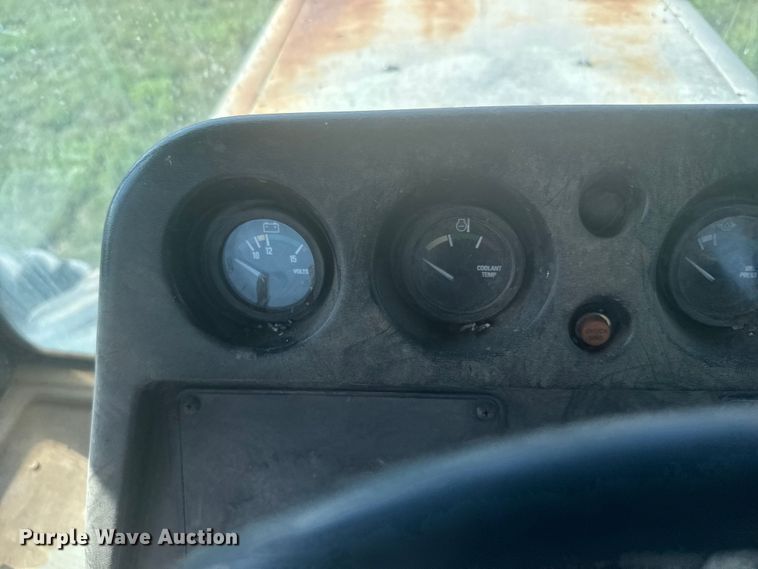 image for item ER2271 1997 AgcoStar 8425 4WD tractor