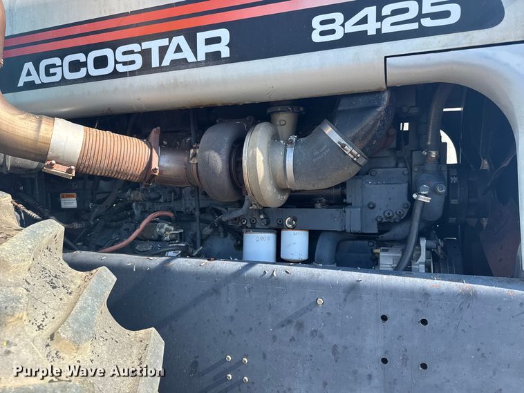 image for item ER2271 1997 AgcoStar 8425 4WD tractor
