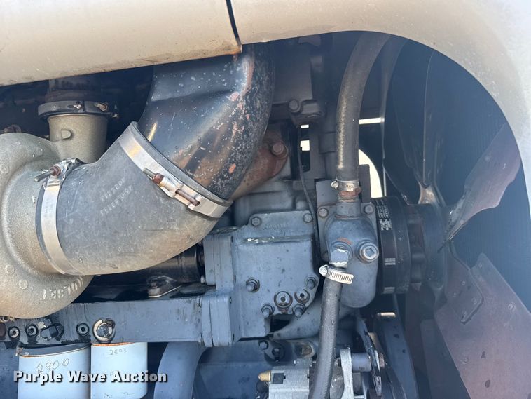 image for item ER2271 1997 AgcoStar 8425 4WD tractor