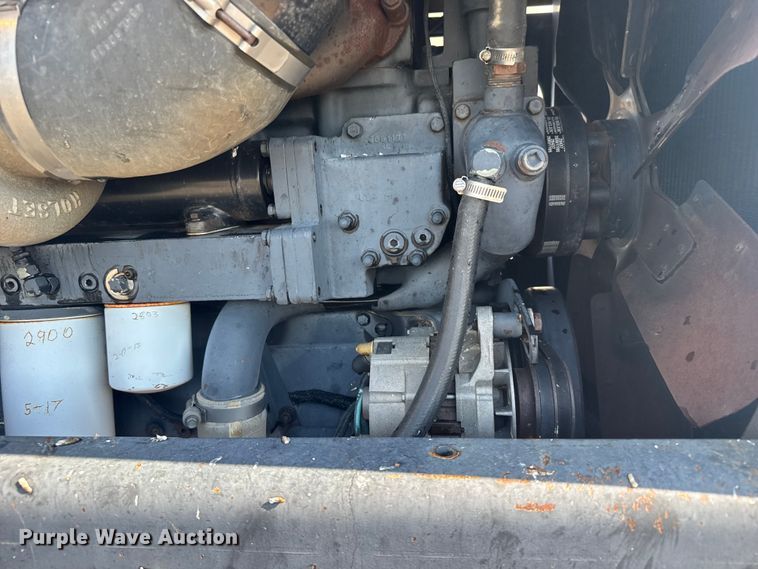 image for item ER2271 1997 AgcoStar 8425 4WD tractor