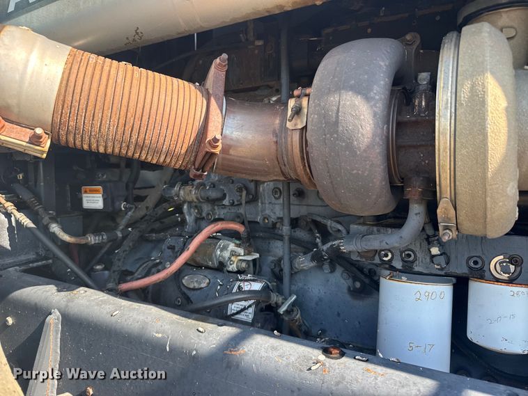 image for item ER2271 1997 AgcoStar 8425 4WD tractor