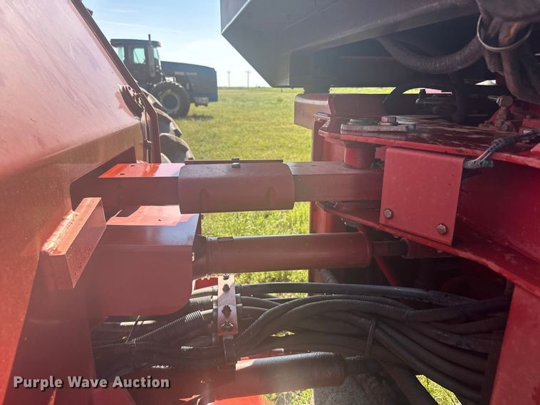 image for item ER2272 1996 Case IH Steiger 9330 4WD tractor