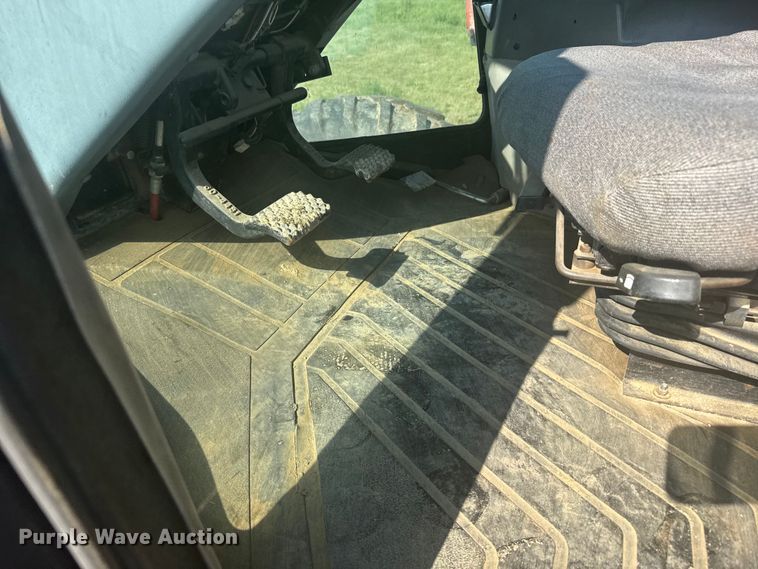 image for item ER2272 1996 Case IH Steiger 9330 4WD tractor