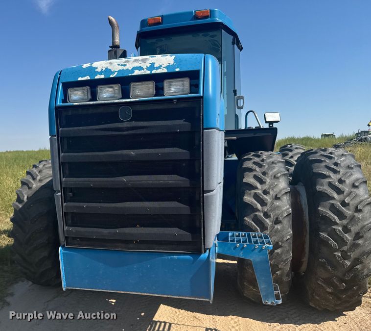 image for item ER2273 1996 New Holland 9282 4WD tractor