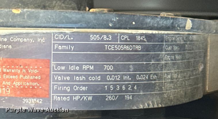 image for item ER2273 1996 New Holland 9282 4WD tractor