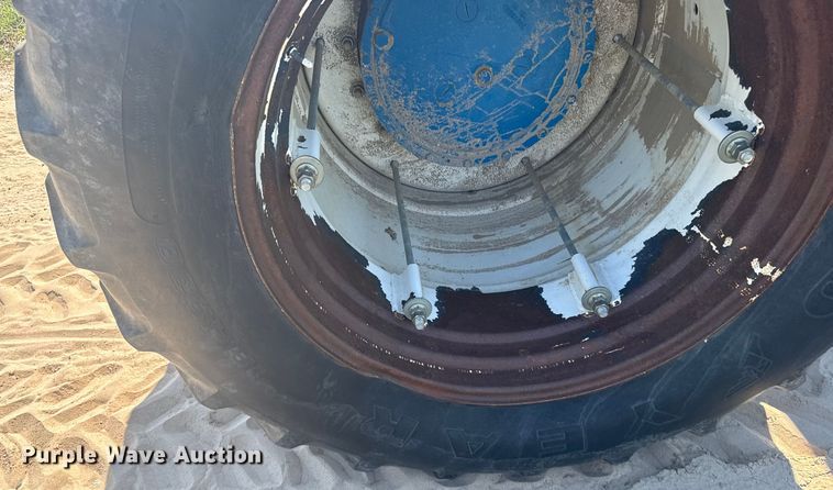 image for item ER2273 1996 New Holland 9282 4WD tractor