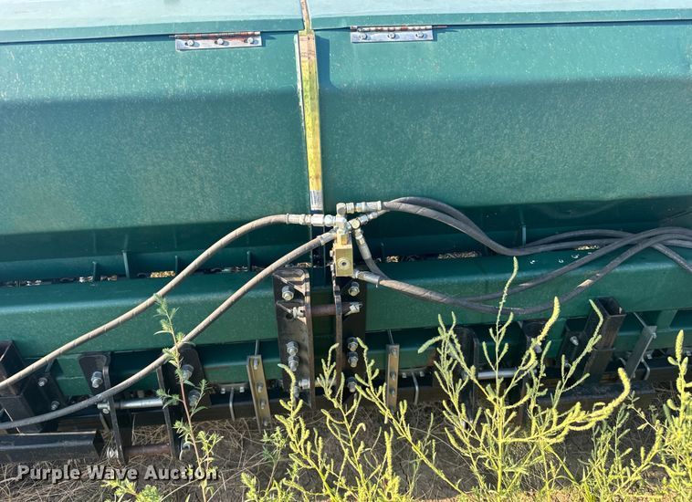 image for item ER2284 Marliss grain drill