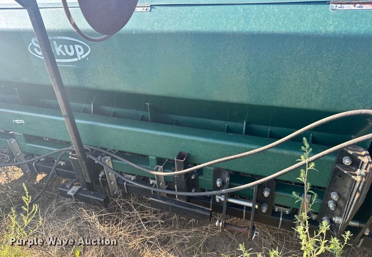 image for item ER2284 Marliss grain drill