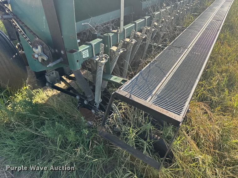 image for item ER2284 Marliss grain drill