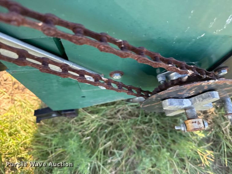 image for item ER2284 Marliss grain drill