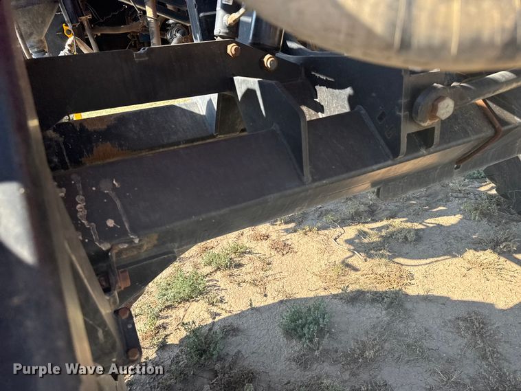 image for item ER2285 2010 Apache AS1010 sprayer