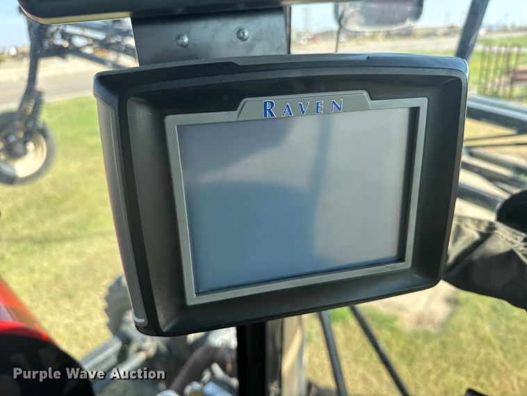 image for item ER2285 2010 Apache AS1010 sprayer