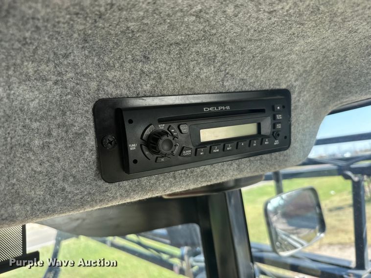 image for item ER2285 2010 Apache AS1010 sprayer