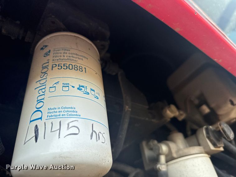 image for item ER2285 2010 Apache AS1010 sprayer