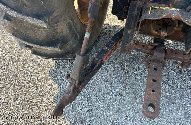 image for item ET3046 1979 Allis Chalmers 7045 tractor