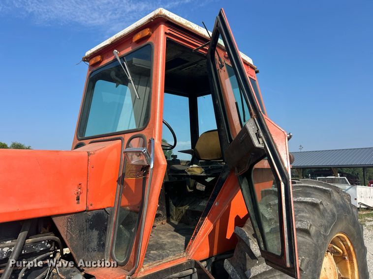 image for item ET3046 1979 Allis Chalmers 7045 tractor