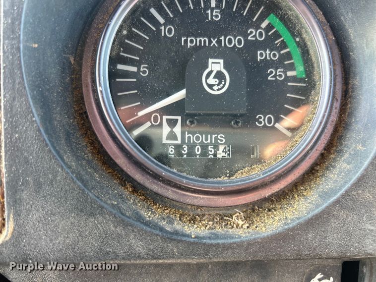 image for item ET3046 1979 Allis Chalmers 7045 tractor