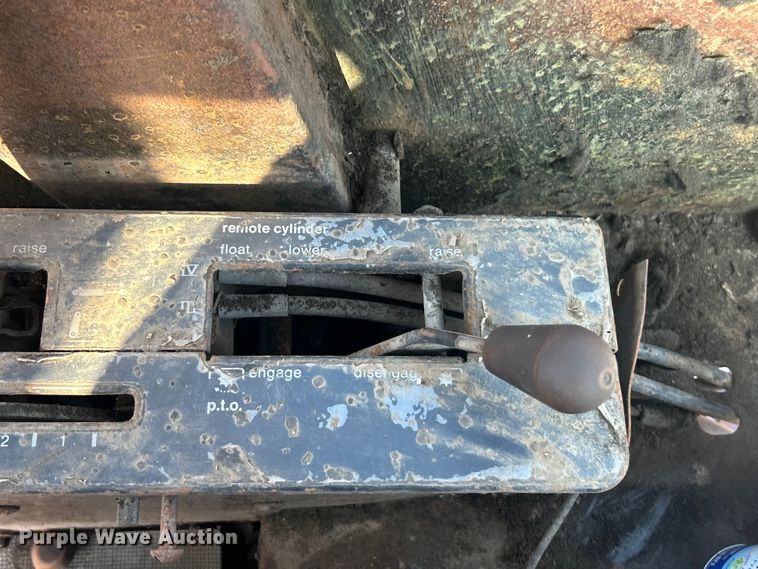 image for item ET3046 1979 Allis Chalmers 7045 tractor