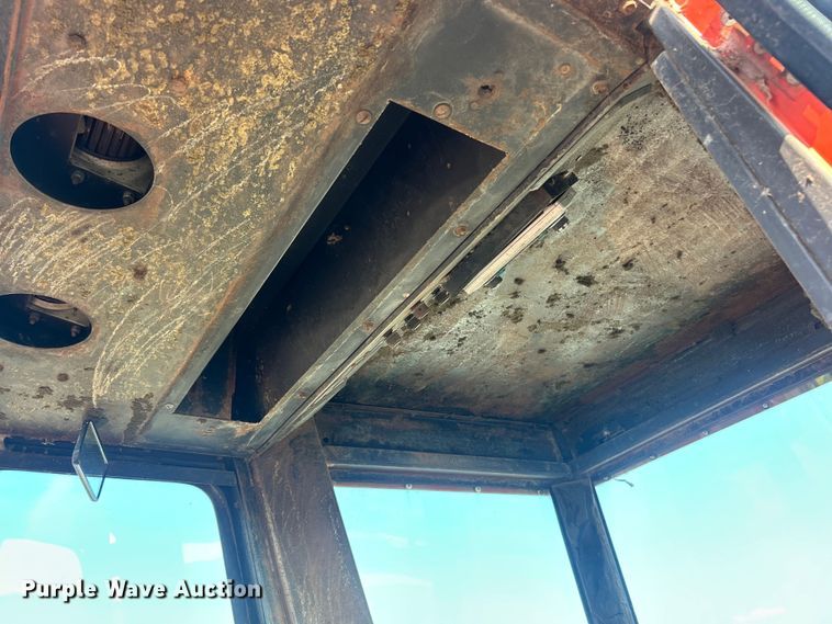 image for item ET3046 1979 Allis Chalmers 7045 tractor