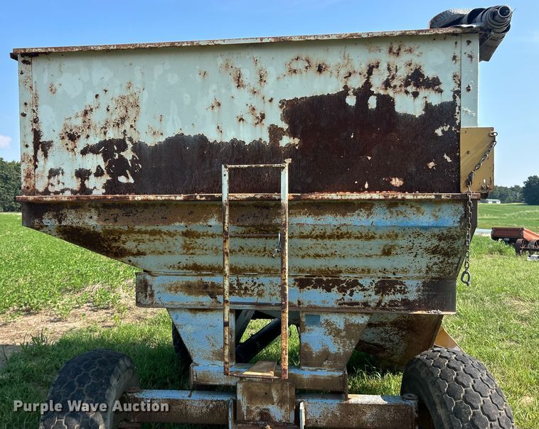 image for item ET3049 DMI gravity wagon